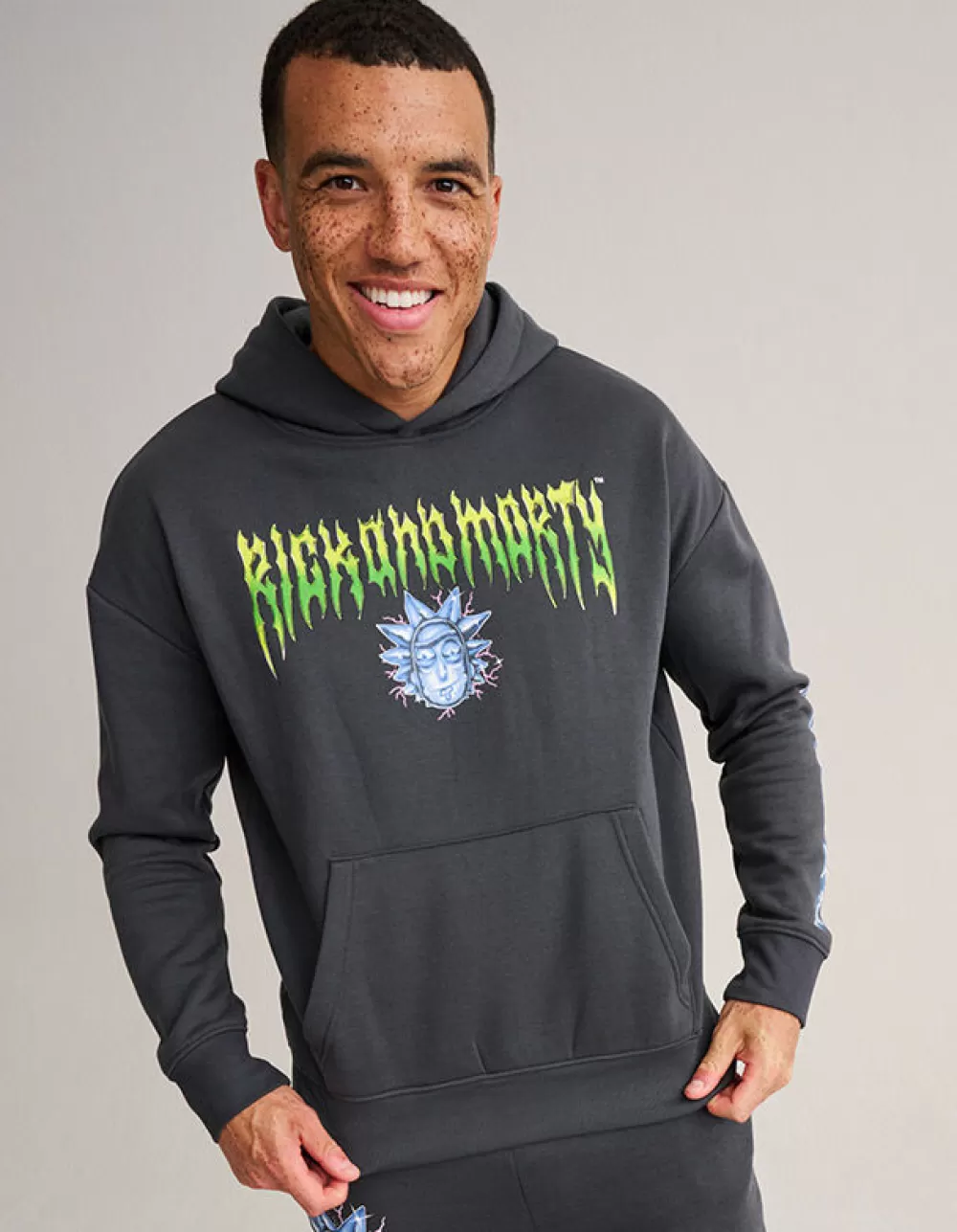 Store Chapter Hoodie - Rick And Morty