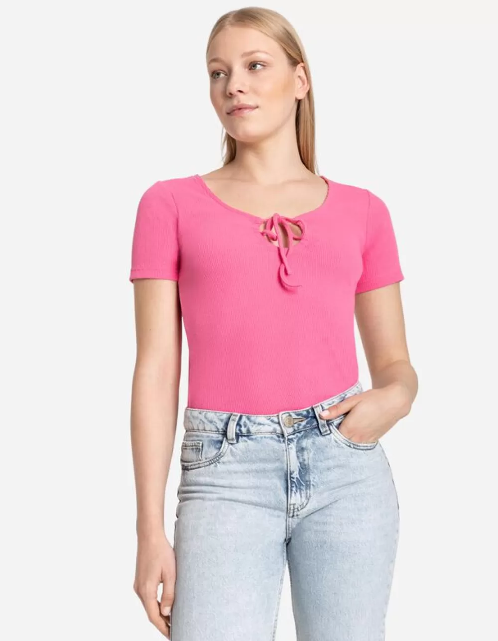 Best Sale Page One T-Shirt - Hals Met Cut-Out